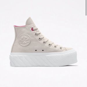 Double platform converse